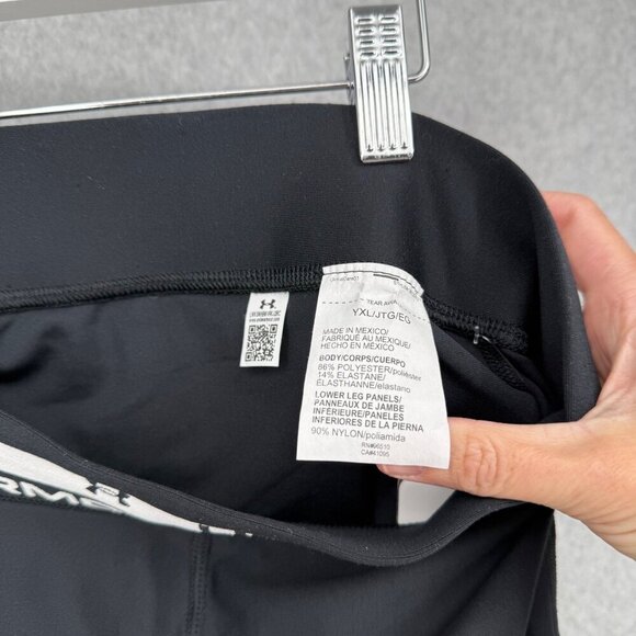 Under Armour Girls HeatGear Crop Legging Size XL Black Outdoor Quick Dry NEW - Picture 7 of 12